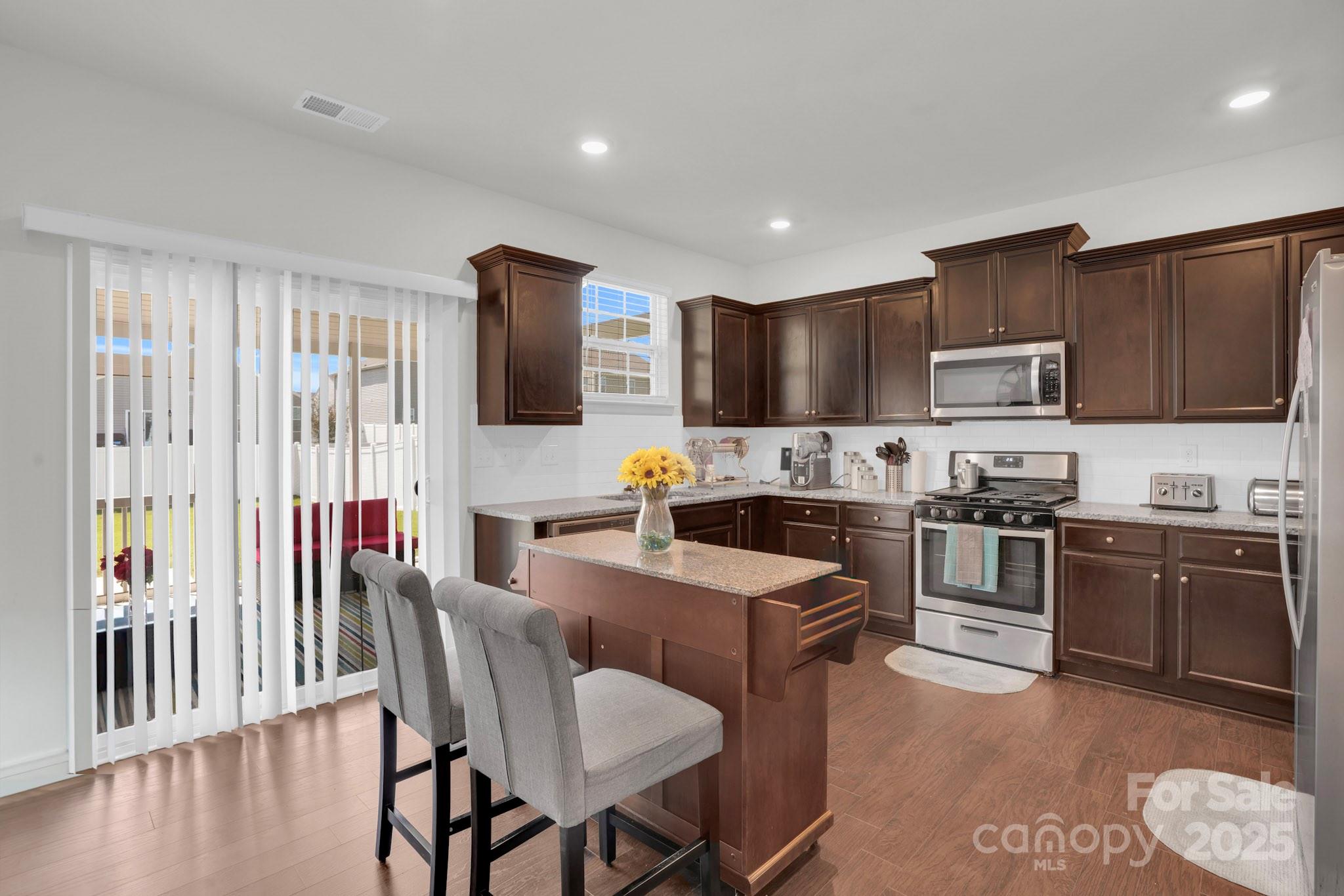 Sutton Farms - Residential