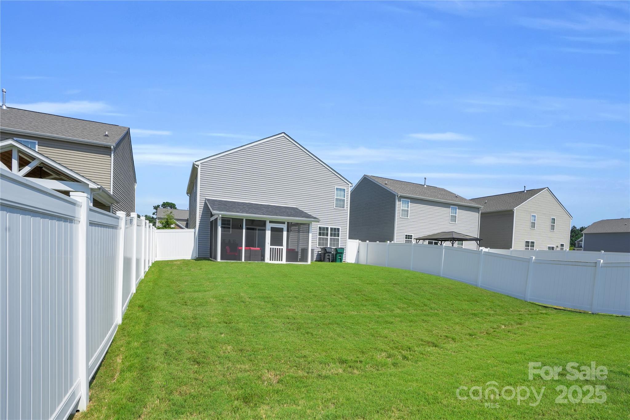 Sutton Farms - Residential