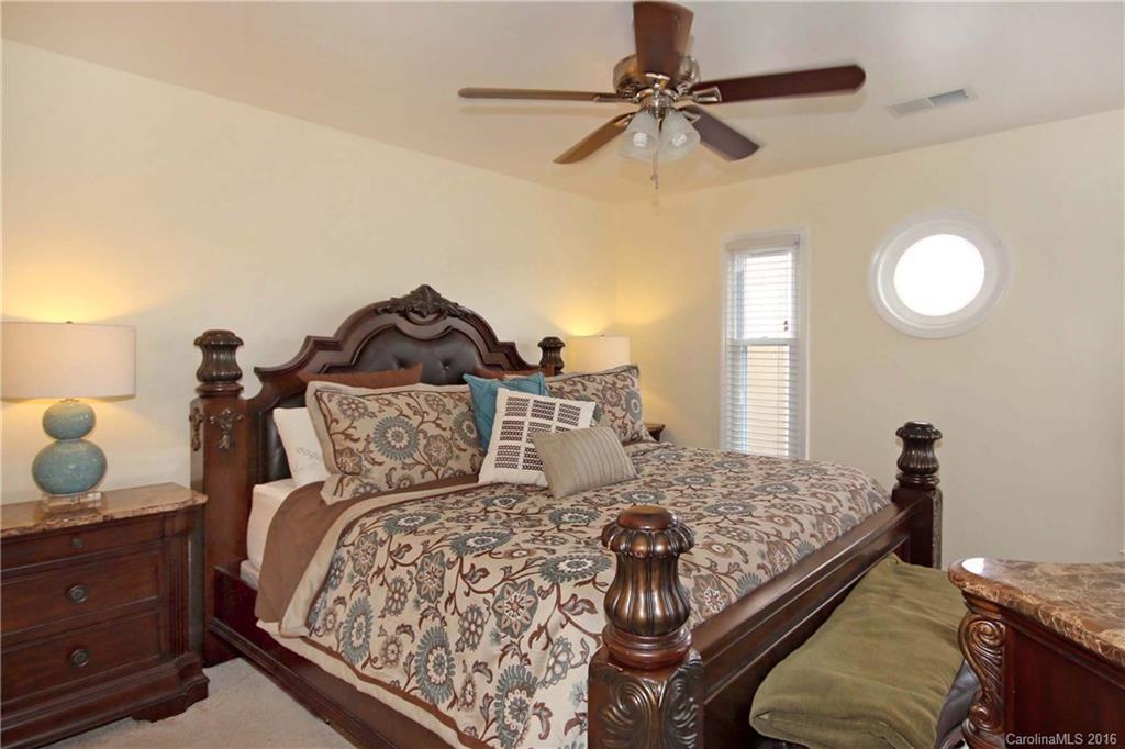 Vineyard Point - Residential