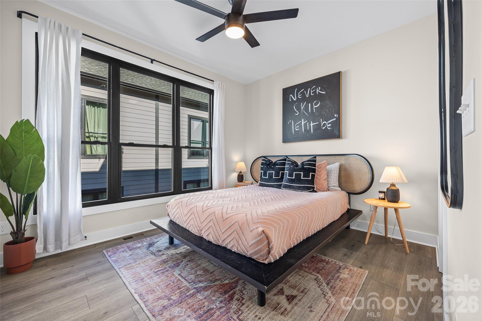 Bronson Square - Residential