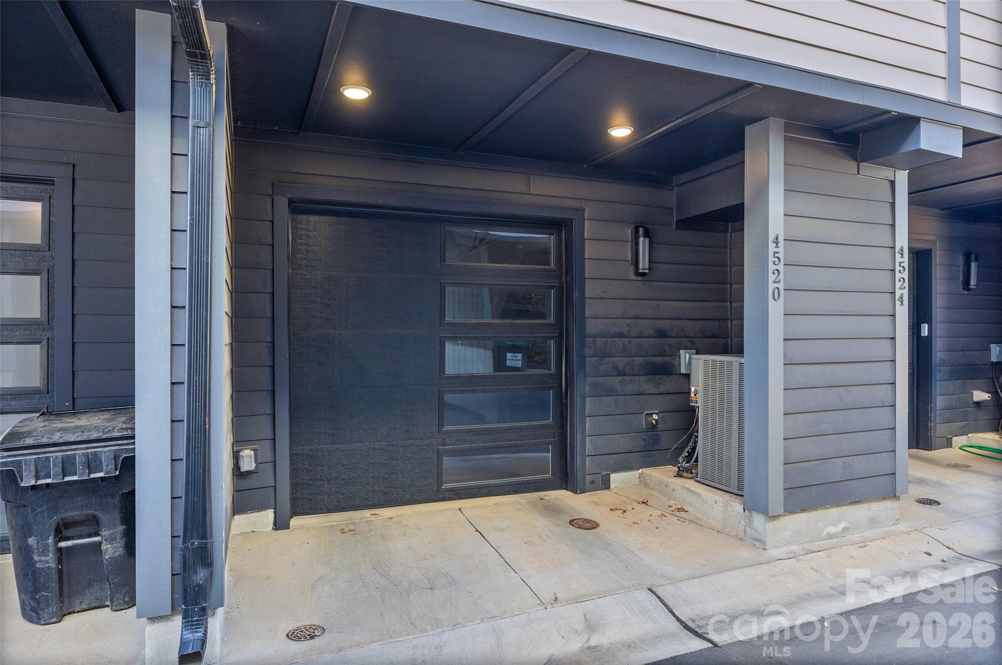 Bronson Square - Residential