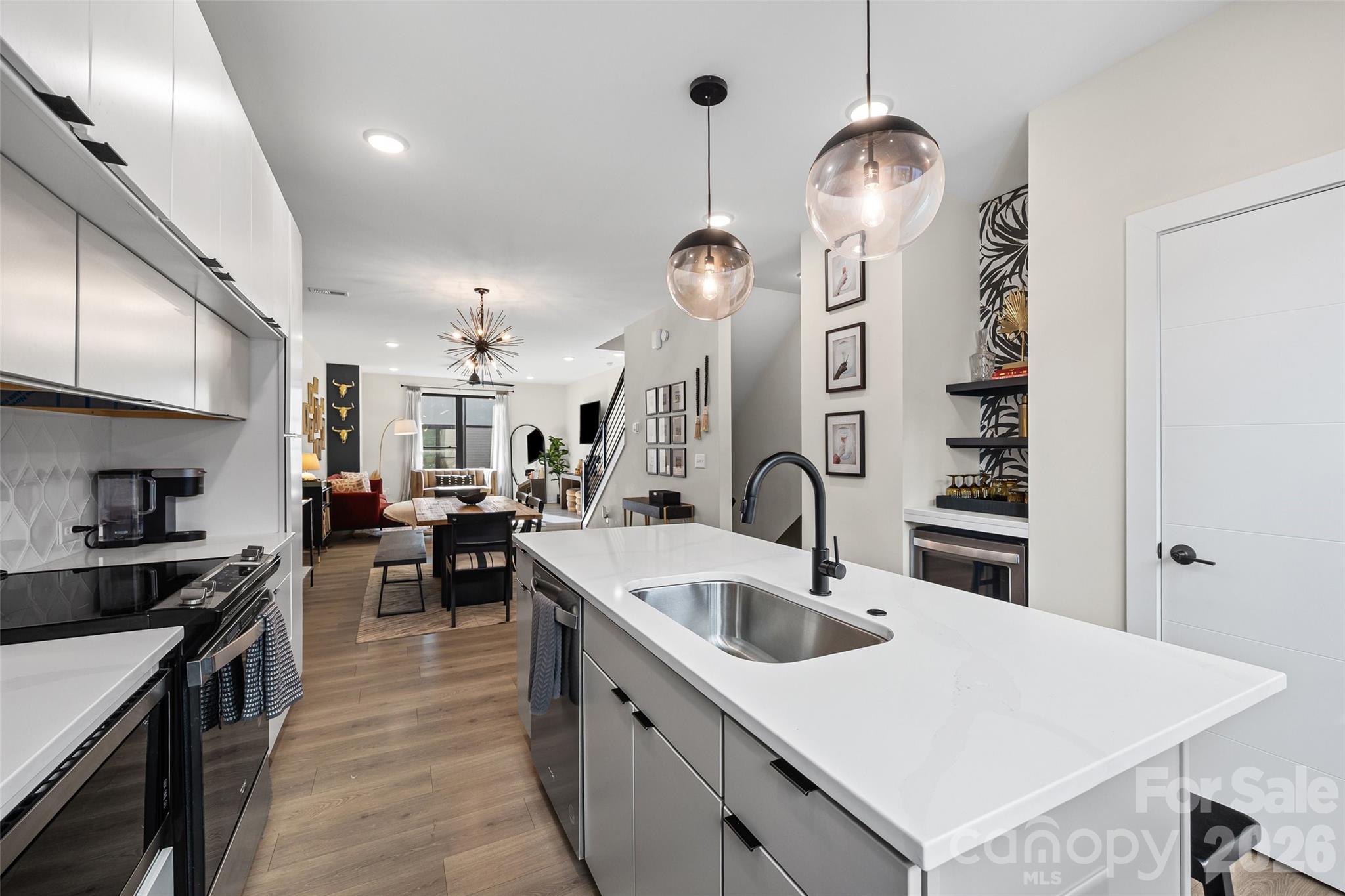 Bronson Square - Residential