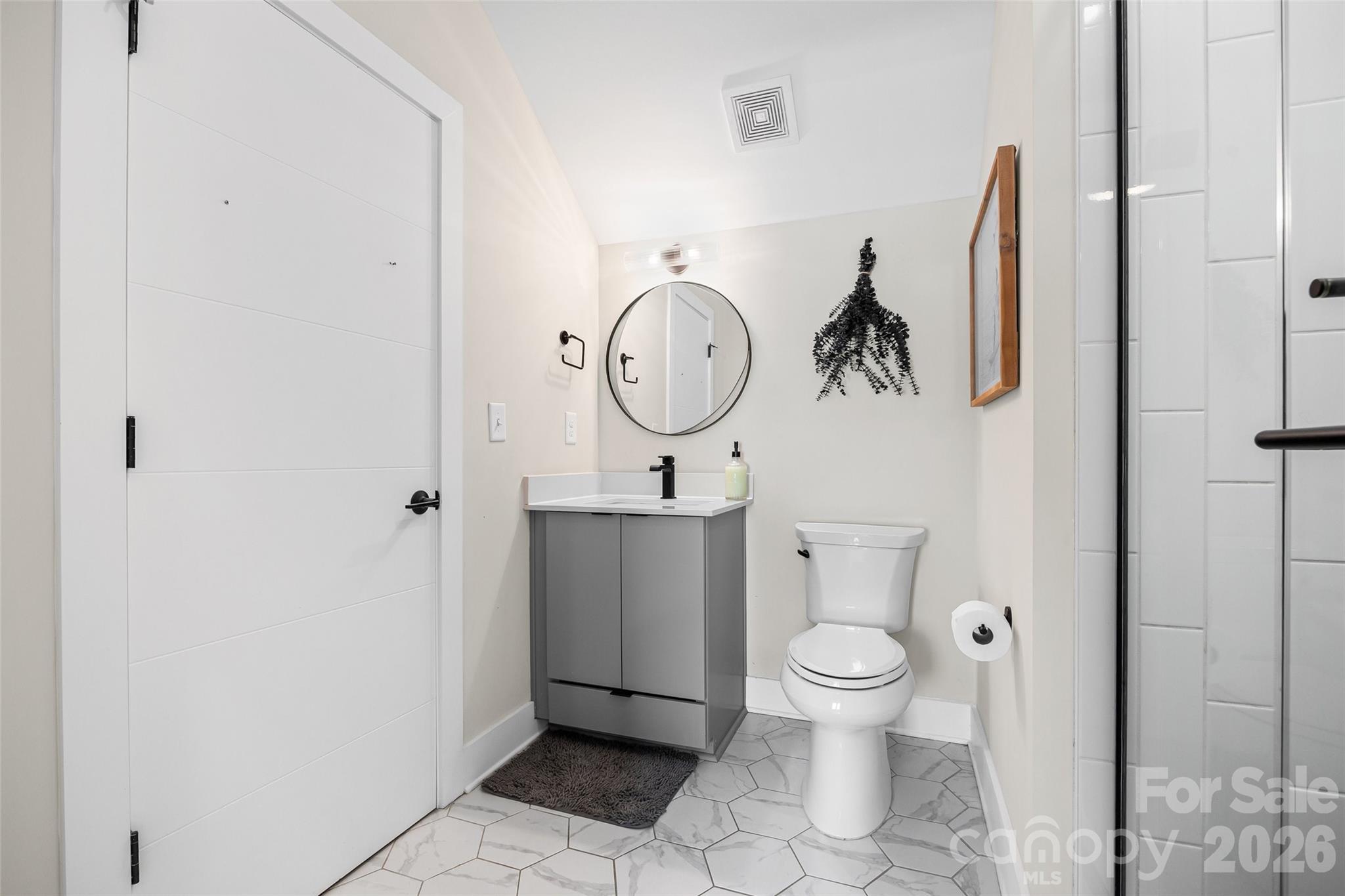 Bronson Square - Residential