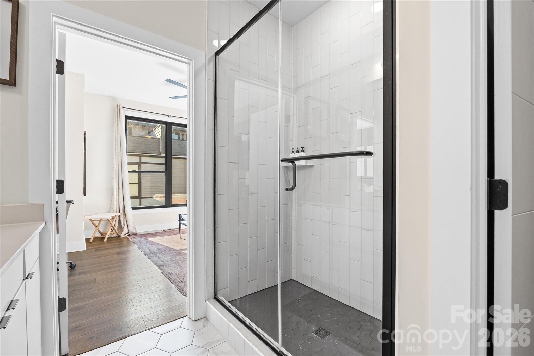 Bronson Square - Residential