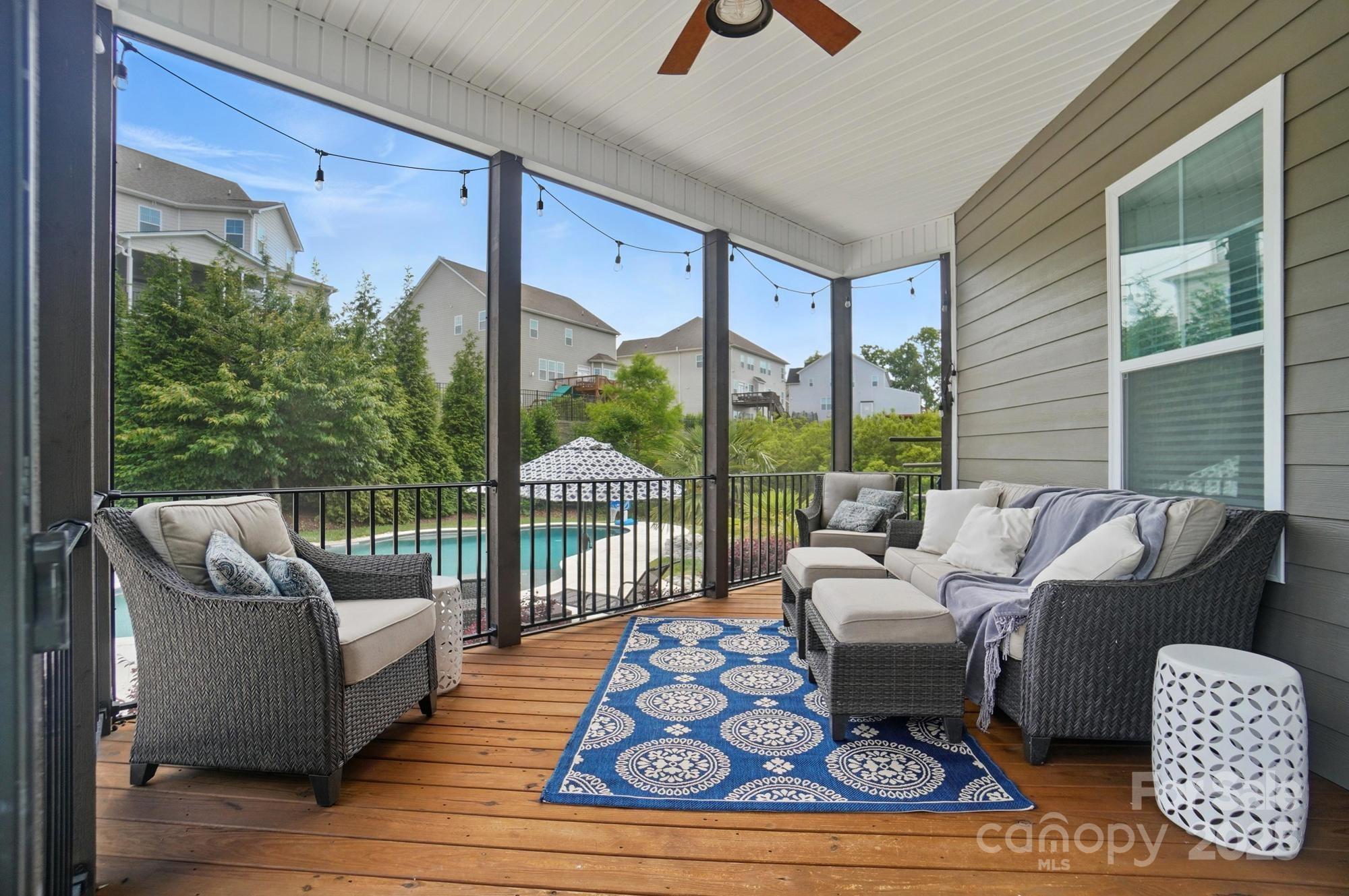 The Manors at Lake Ridge - Residential