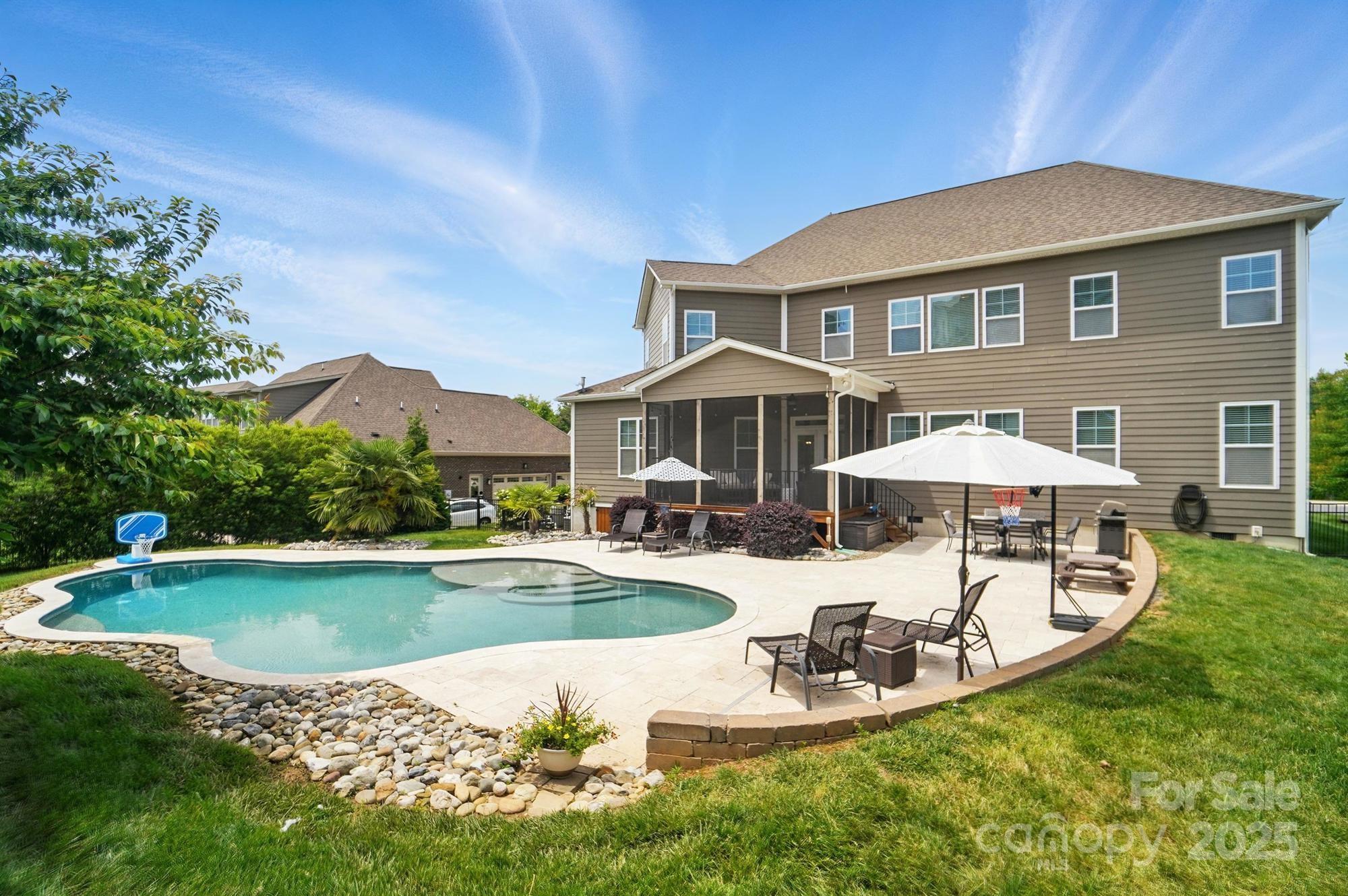 The Manors at Lake Ridge - Residential