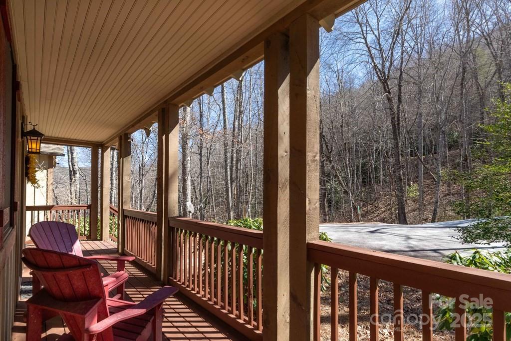 31 Whispering Falls Court