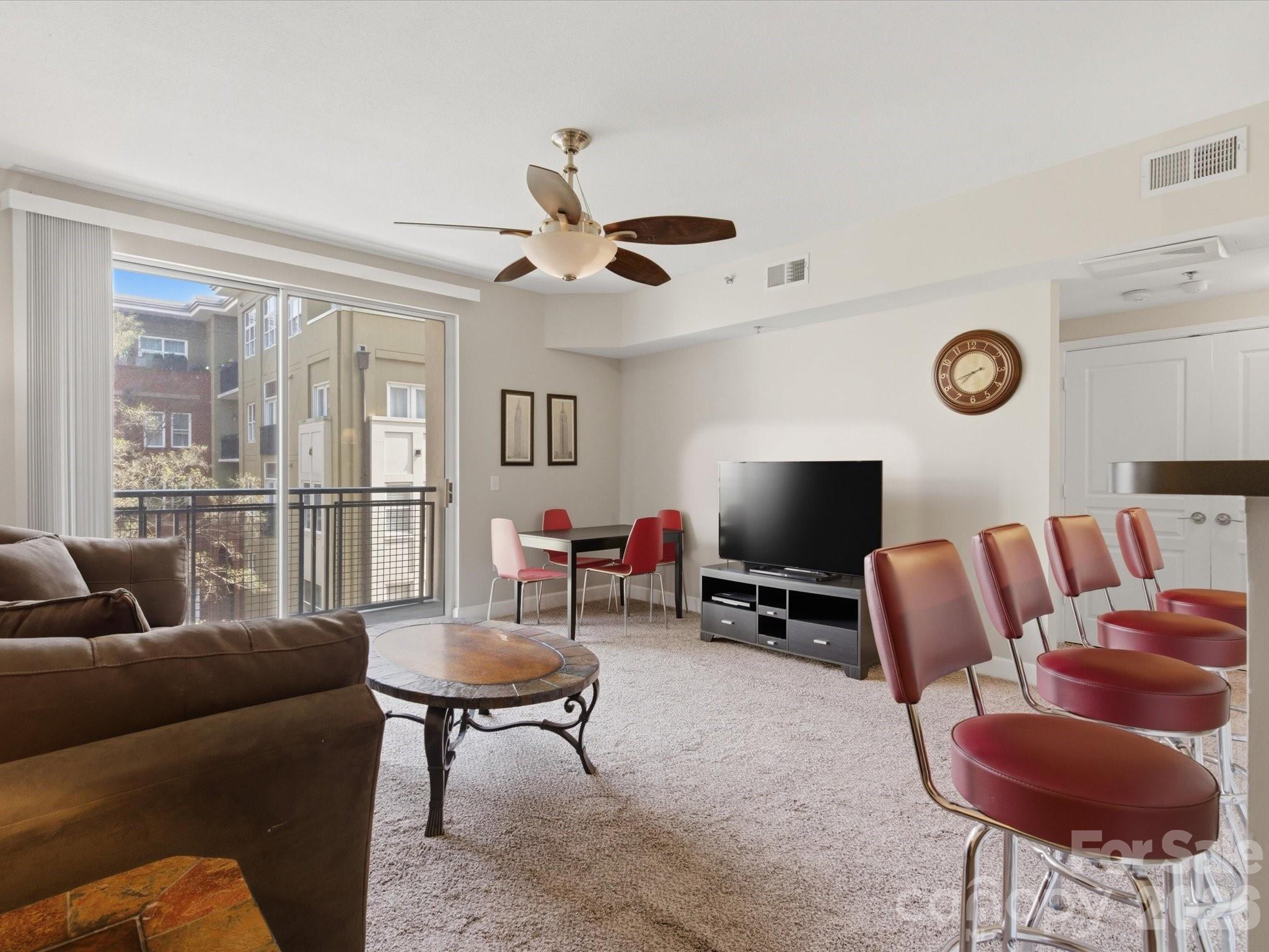 1315 East Boulevard 423