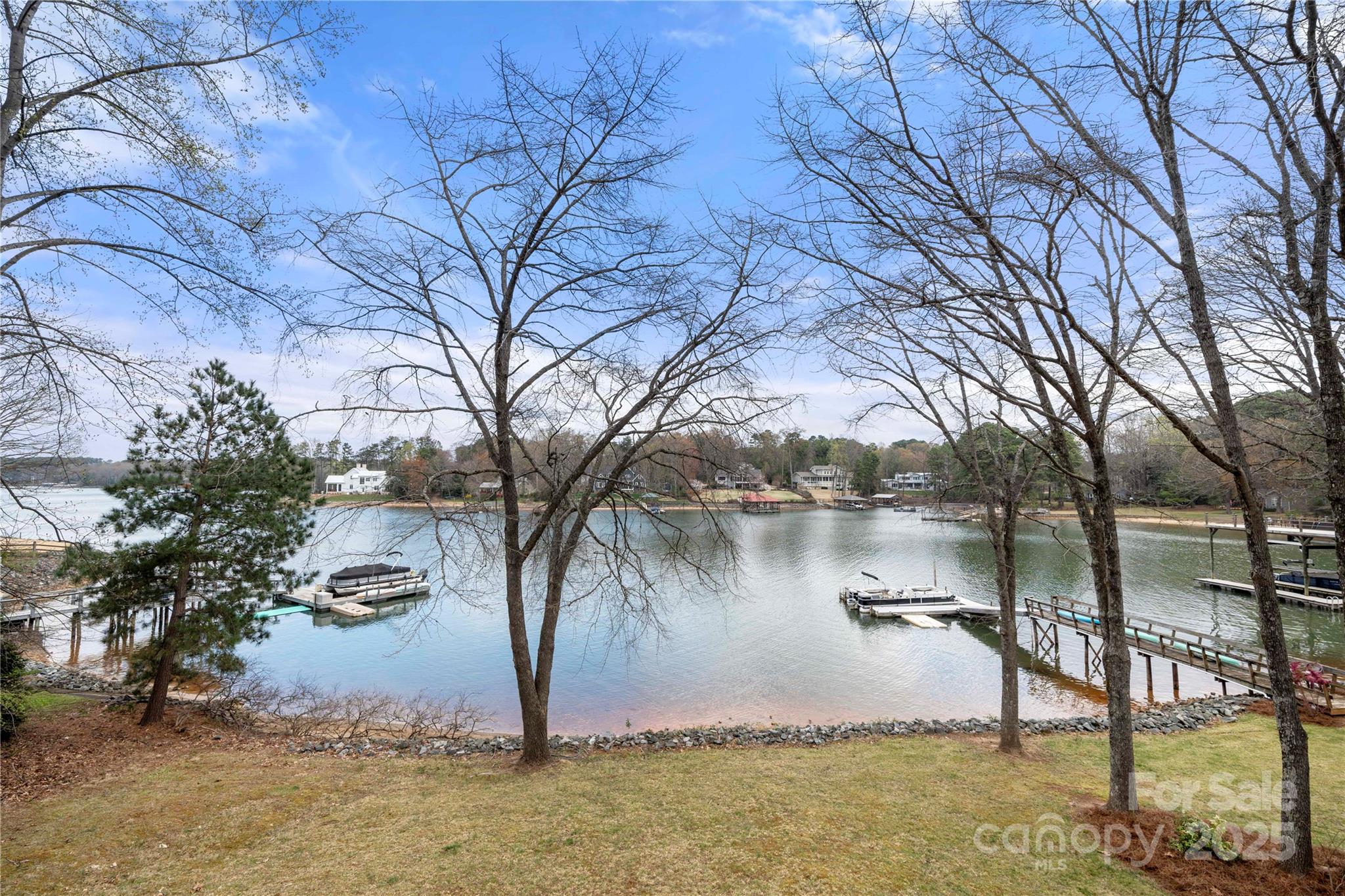 116 Cottage Grove Lane