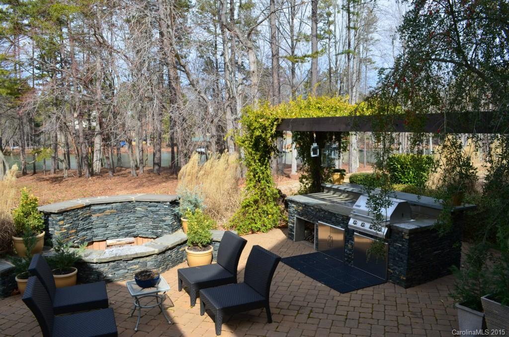 Davidson Pointe - Residential