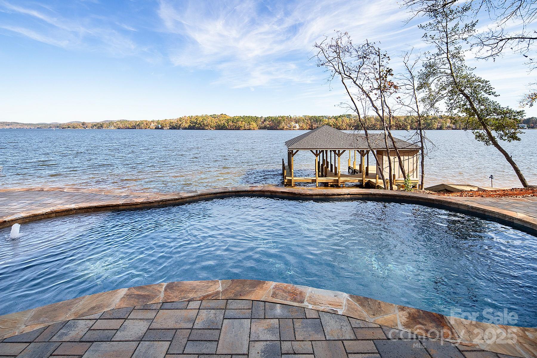 8058 Edgewater Drive