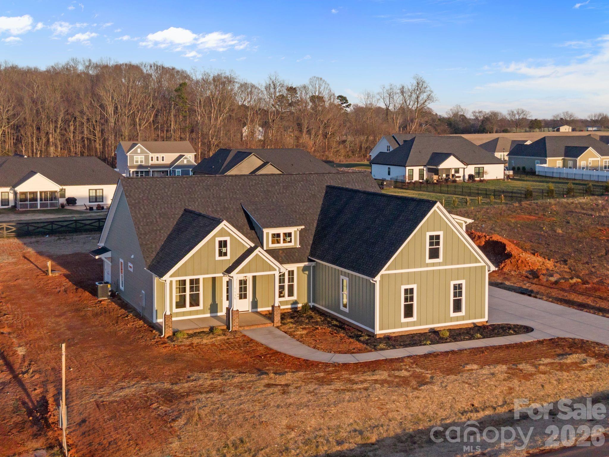 1135 Stonegate Drive