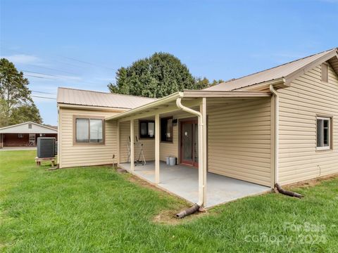 A home in Waynesville