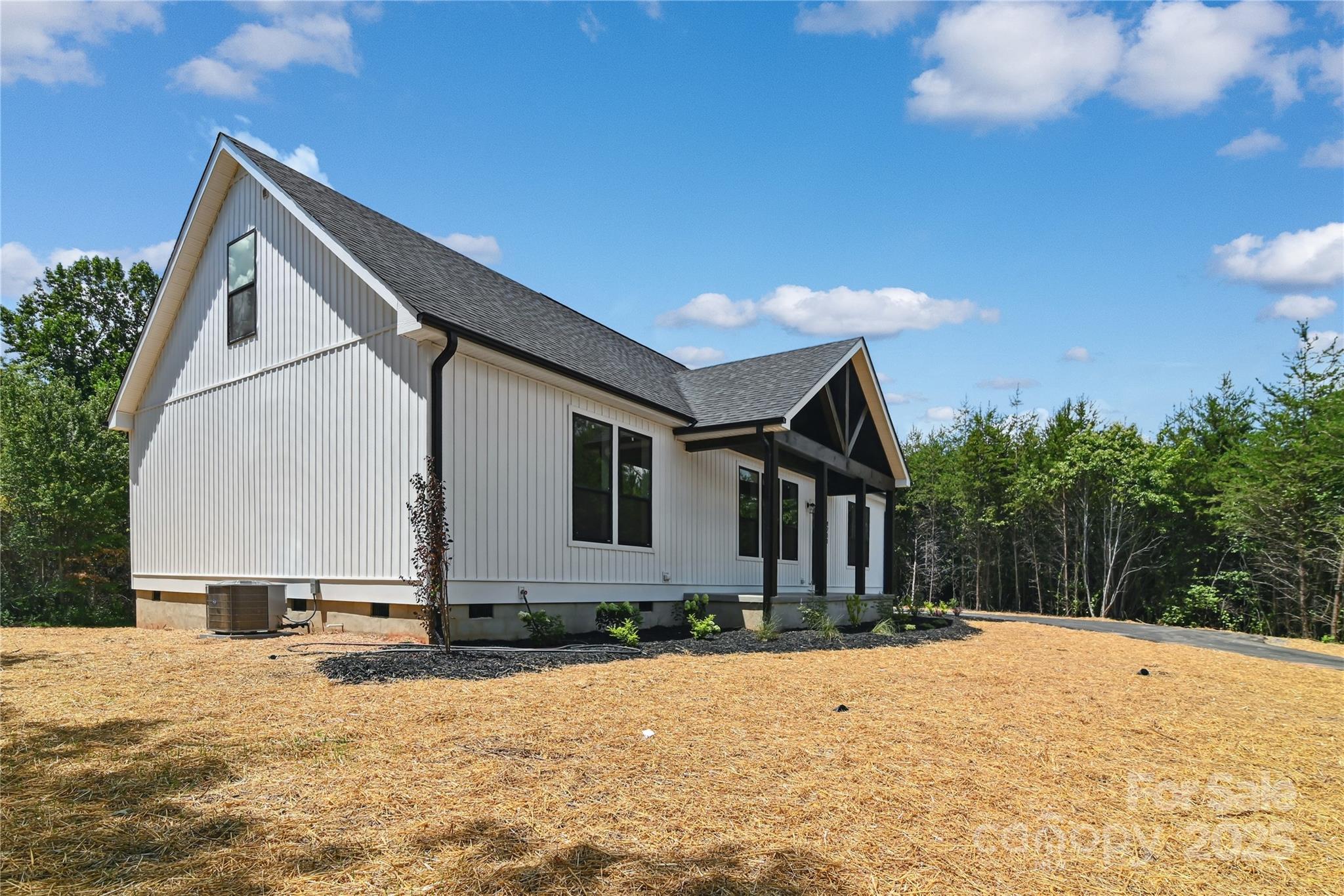 4211 Alpine Trail