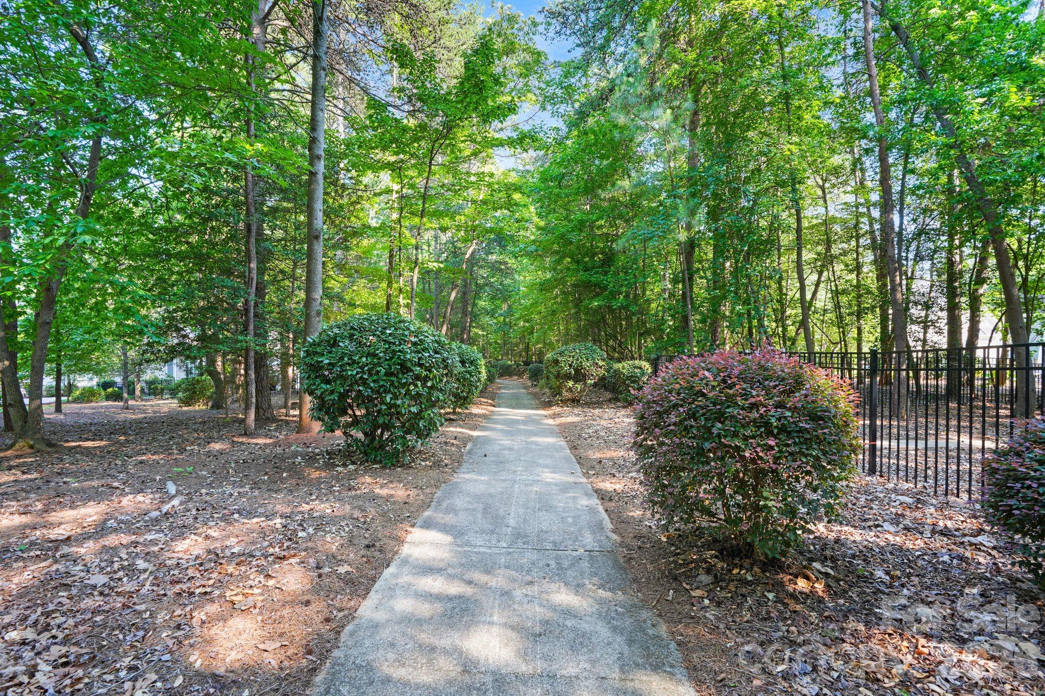 4325 Artesian Cove