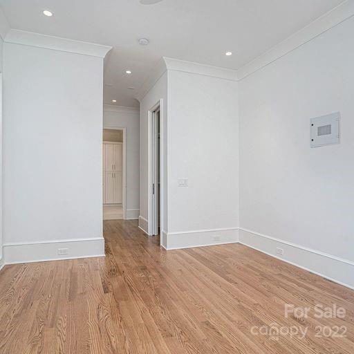 Seven Oaks - Residential