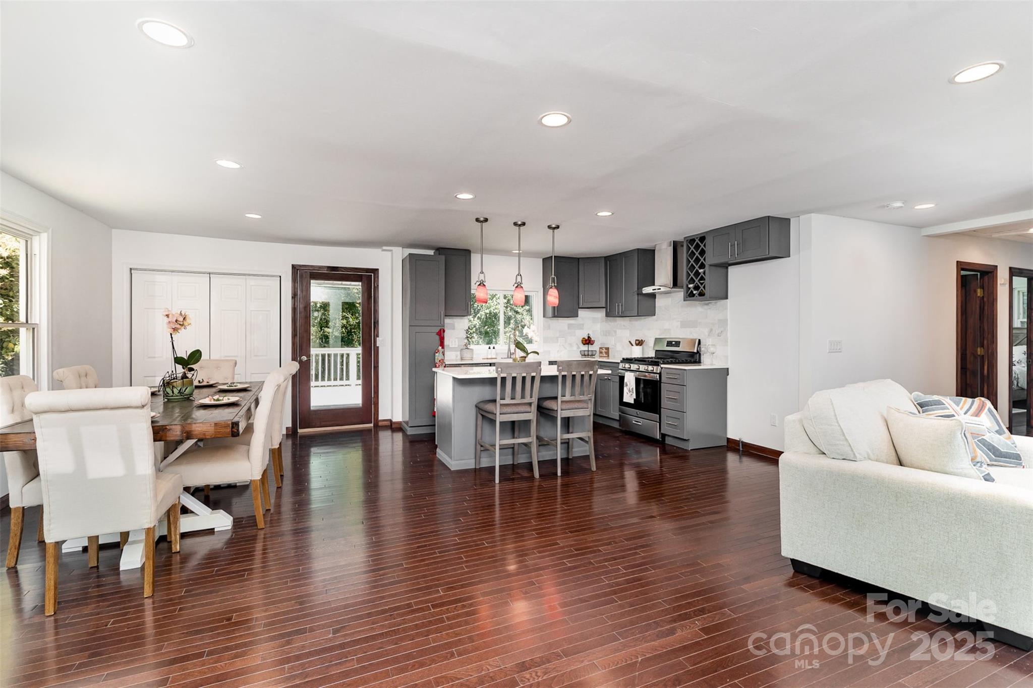 3331 Eastwood Drive