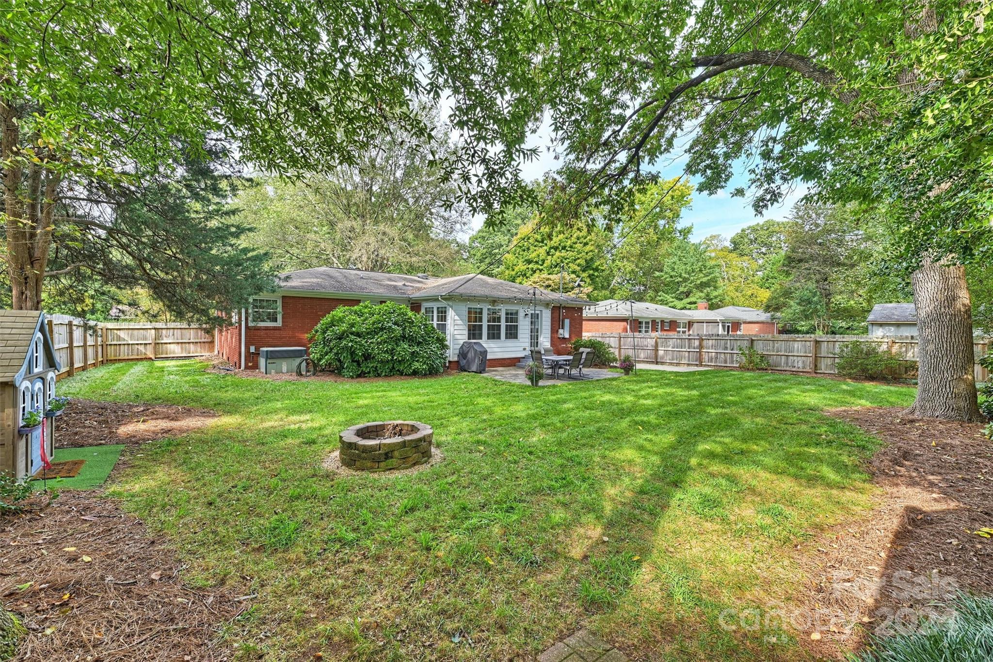 Montclaire - Residential