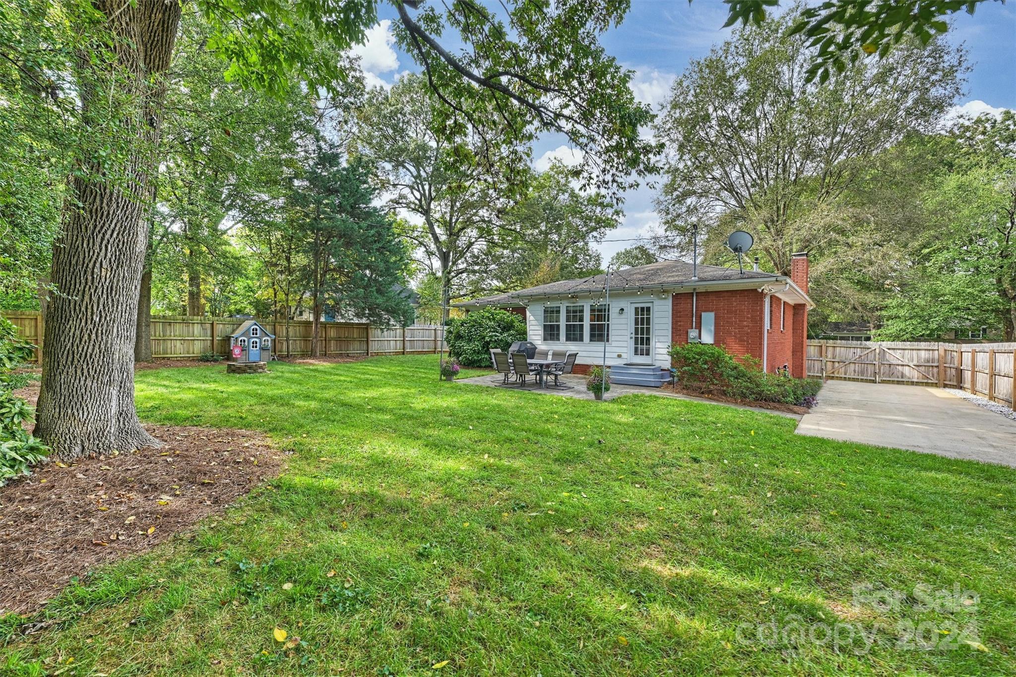 Montclaire - Residential