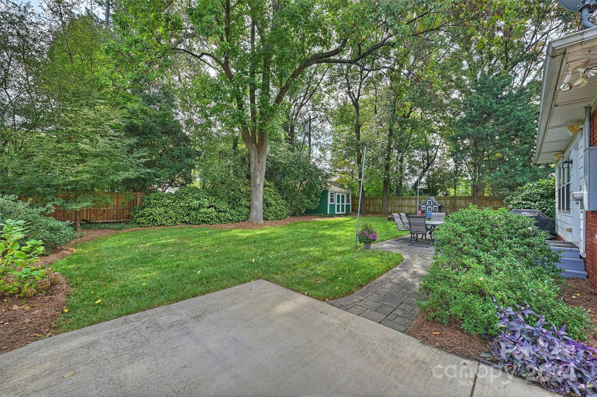 Montclaire - Residential