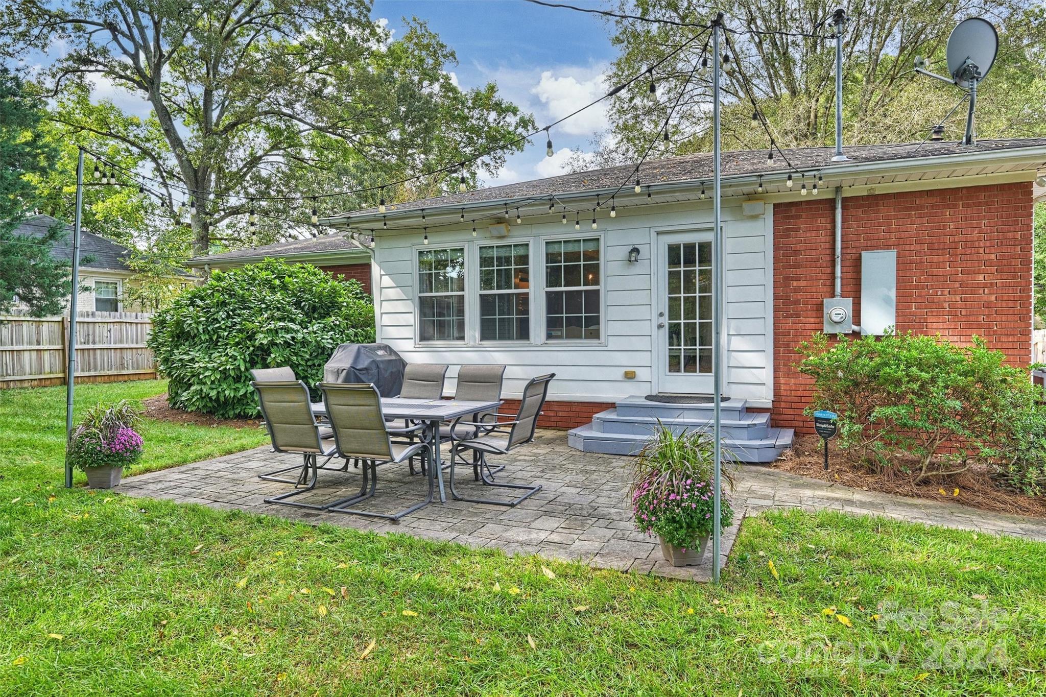 Montclaire - Residential