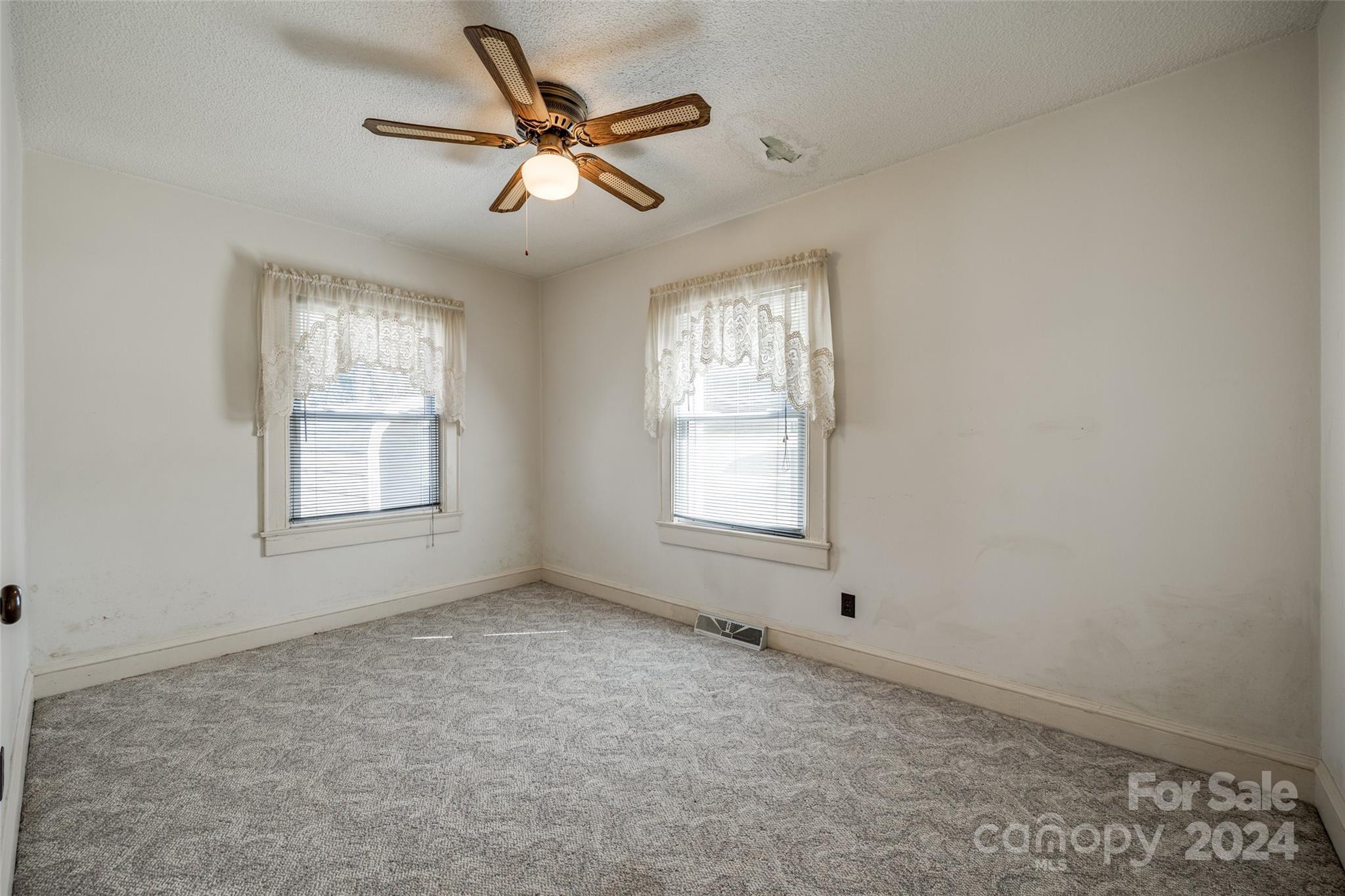 WESTWOOD - Residential