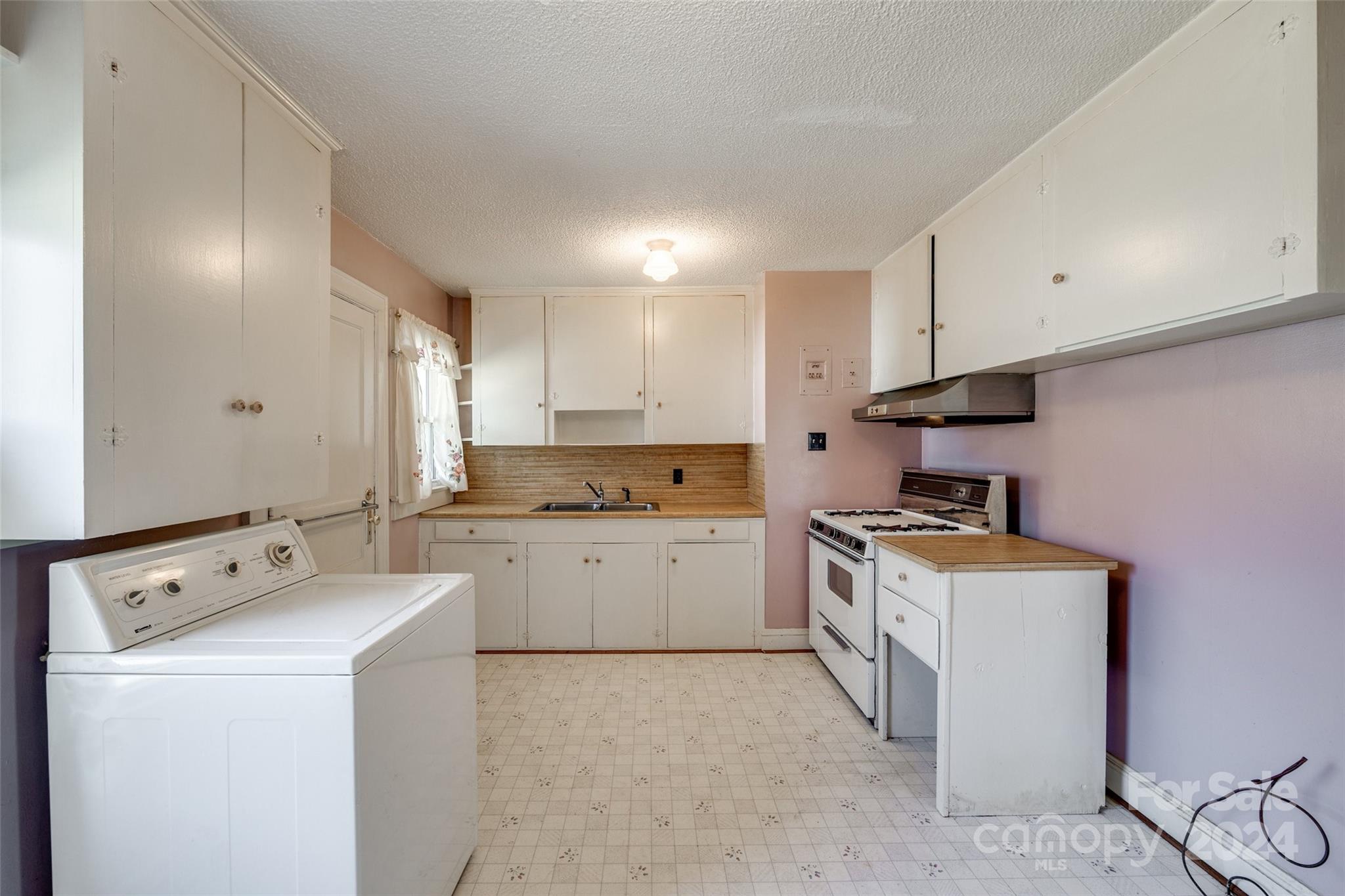 WESTWOOD - Residential