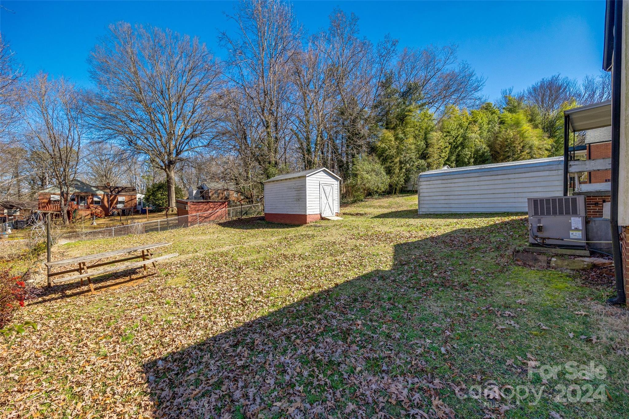 WESTWOOD - Residential