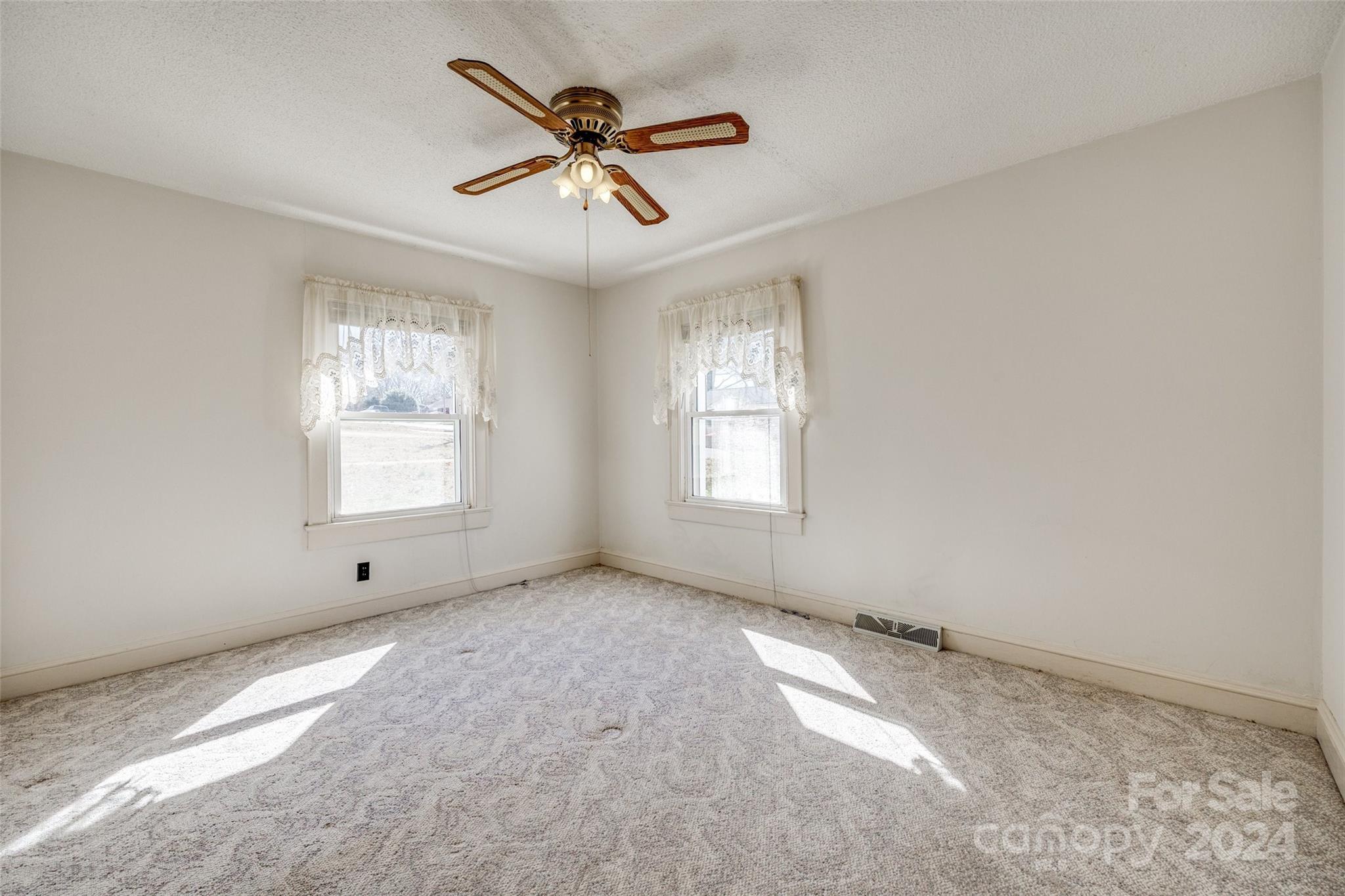 WESTWOOD - Residential