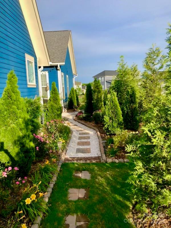 Riverwalk - Residential