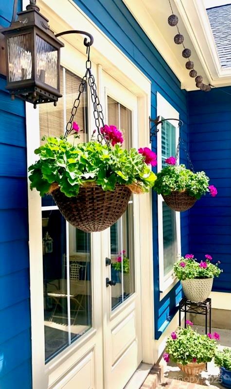 Riverwalk - Residential