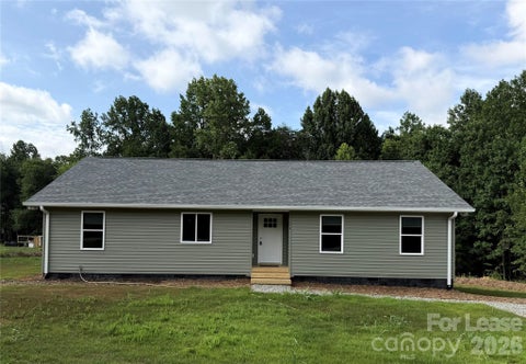 Photo of 6415 Little Mountain Ridge, Sherrills Ford, NC 28673 (MLS # 4397200)
