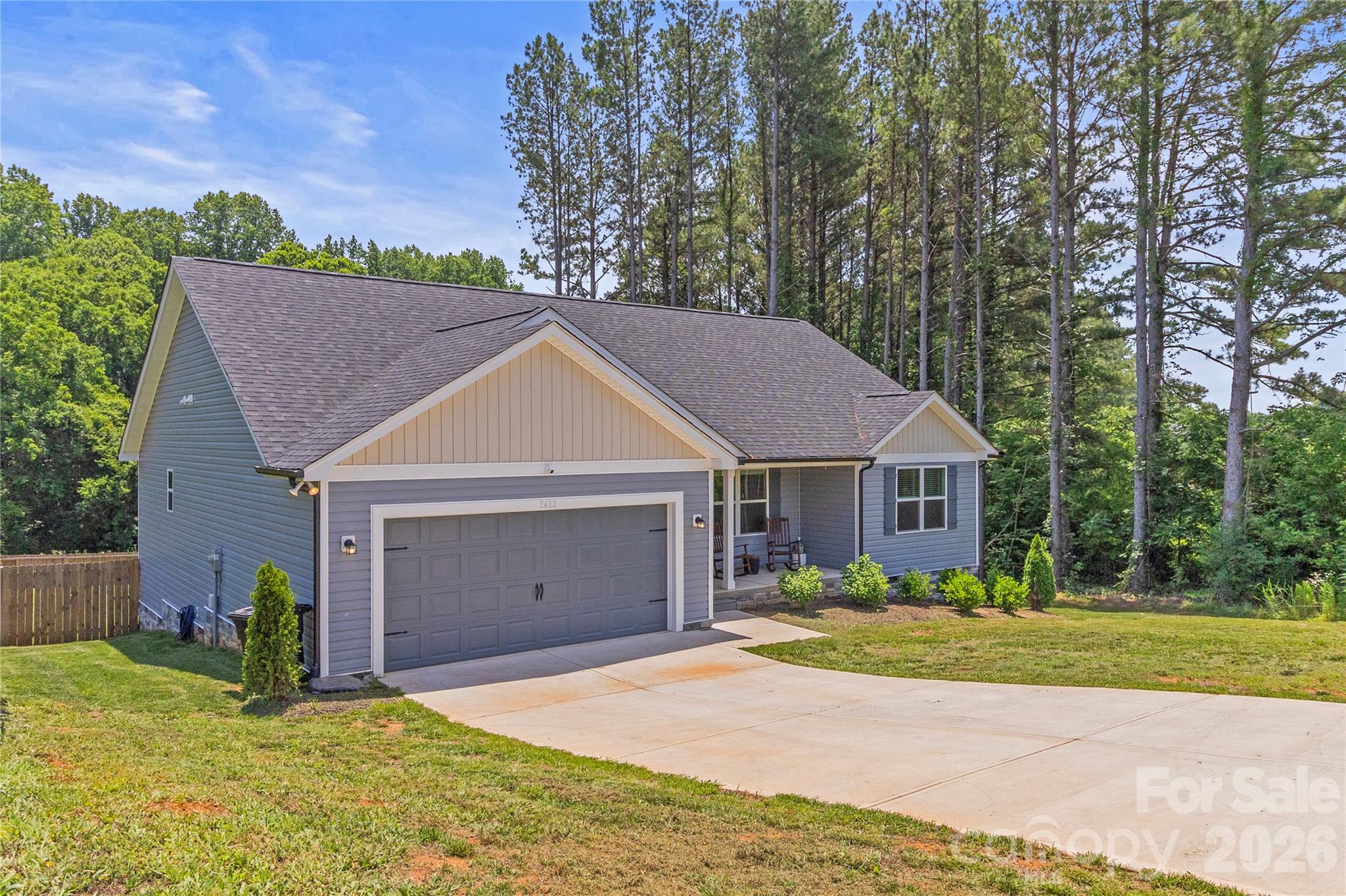 2412 Mintew Circle