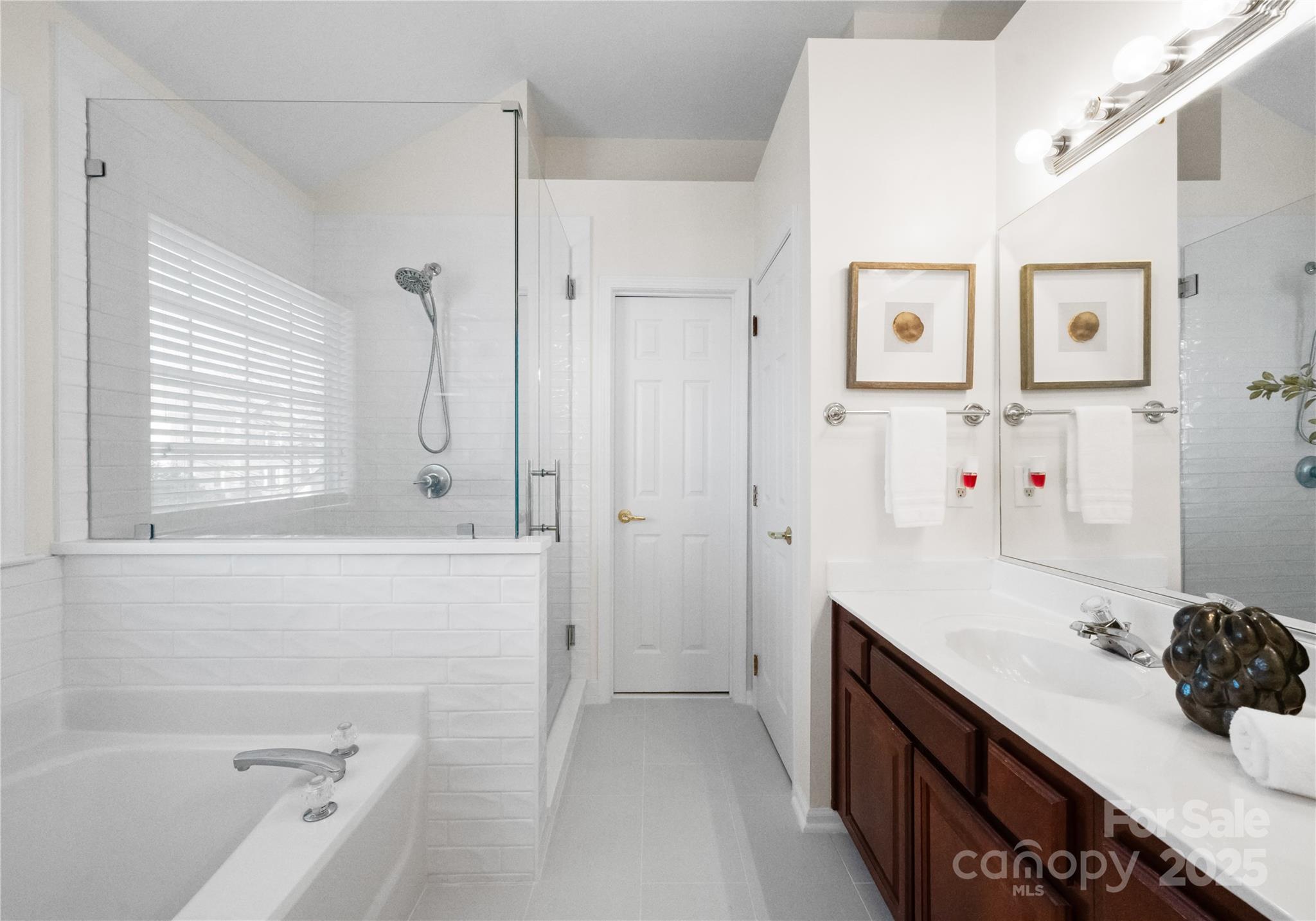 Thornblade - Residential