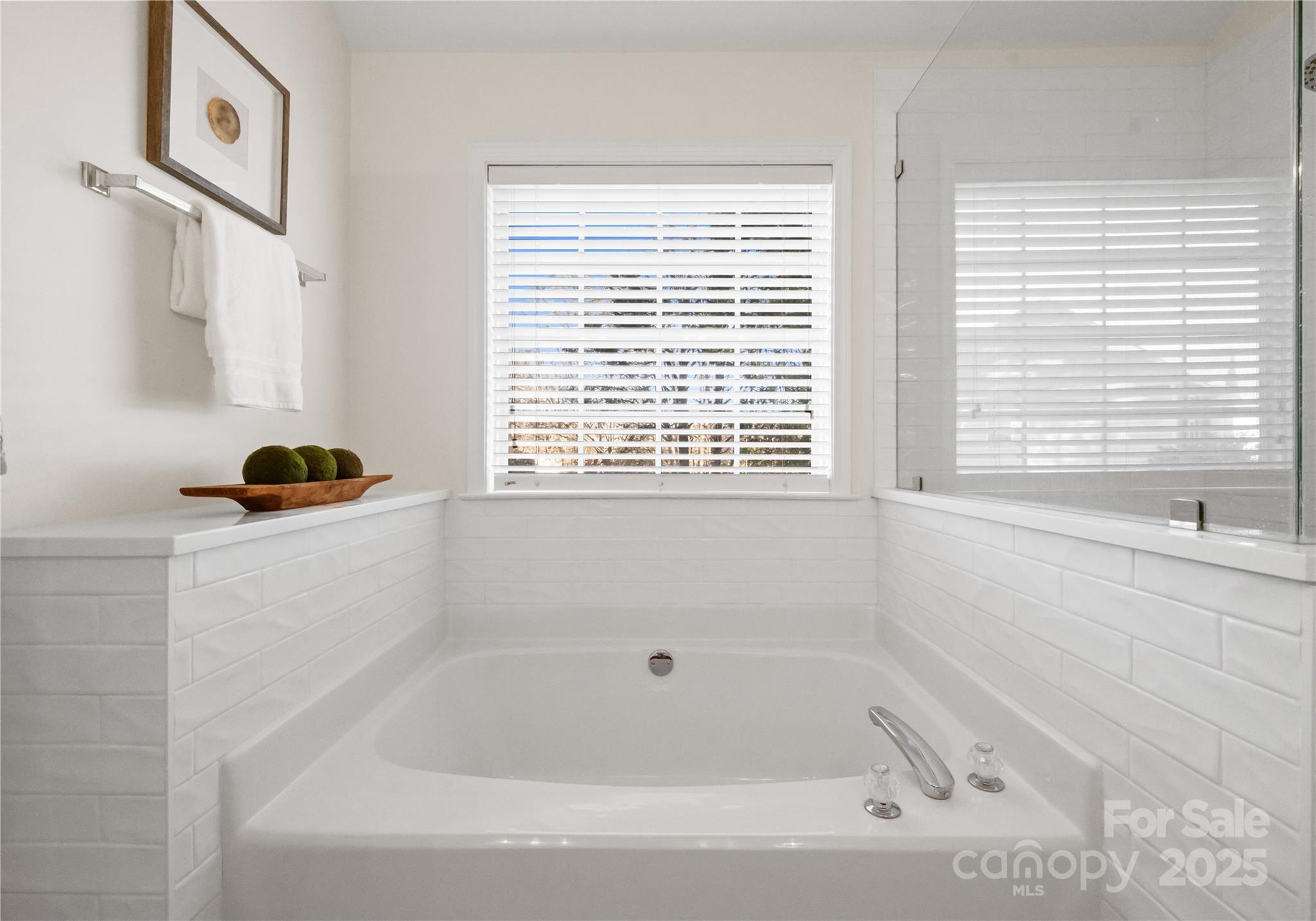 Thornblade - Residential