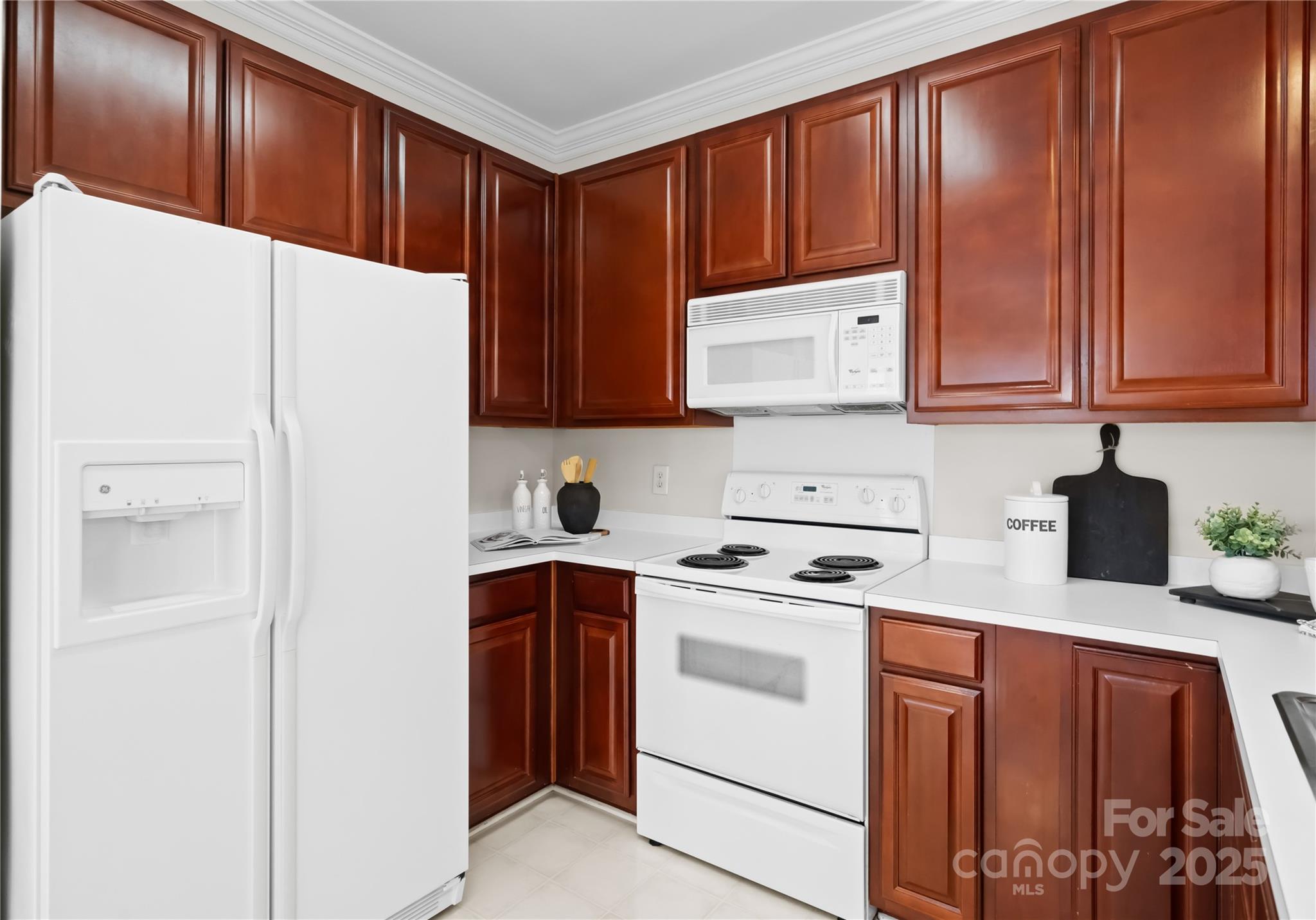 Thornblade - Residential