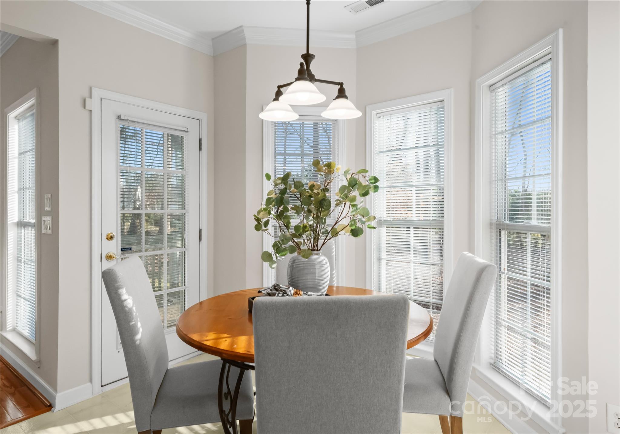 Thornblade - Residential