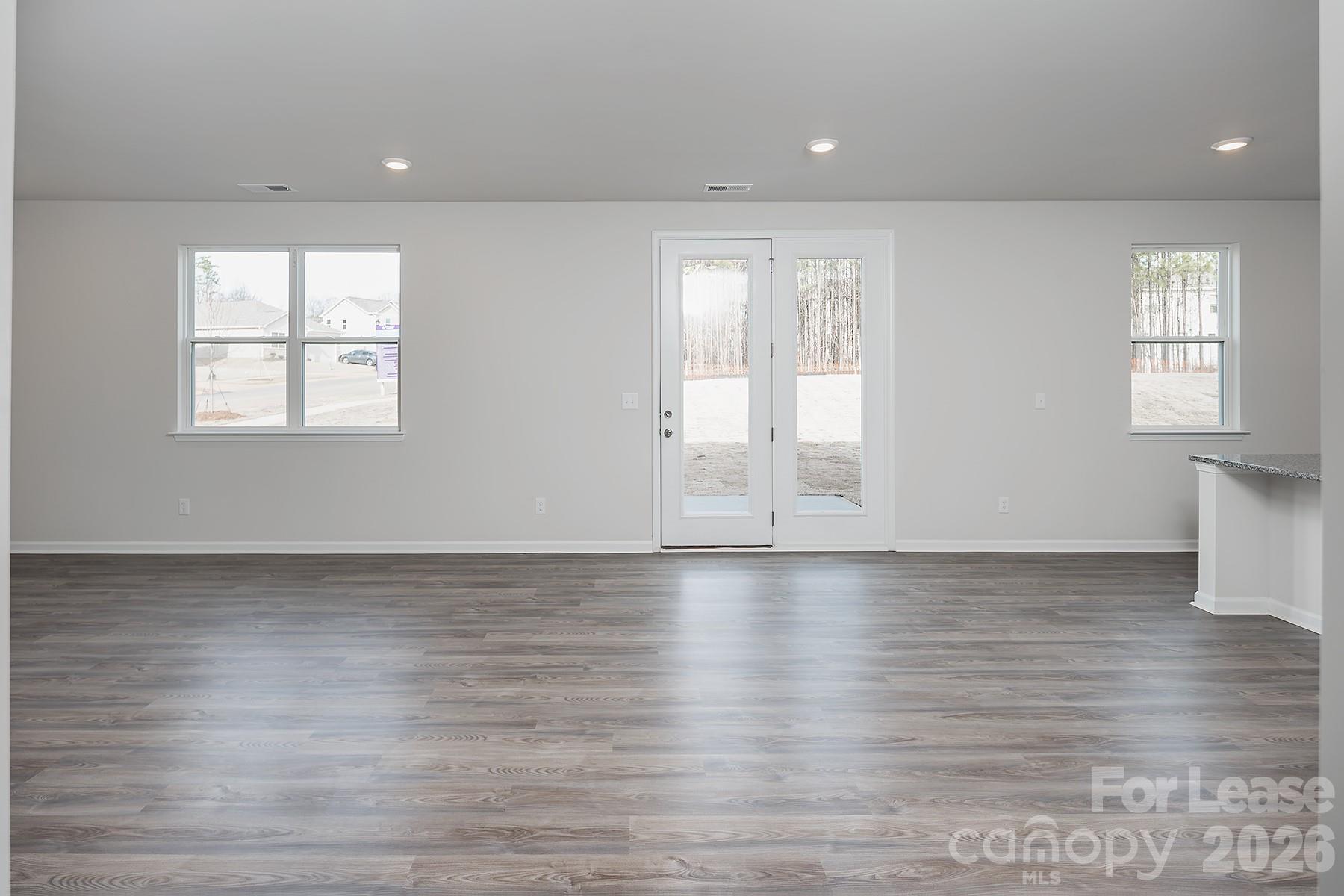 Retreat at Rocky River - Residential Lease