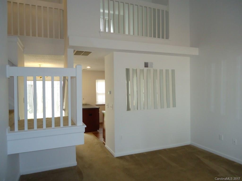 Maple Crest - Residential