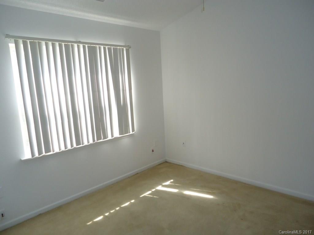 Maple Crest - Residential