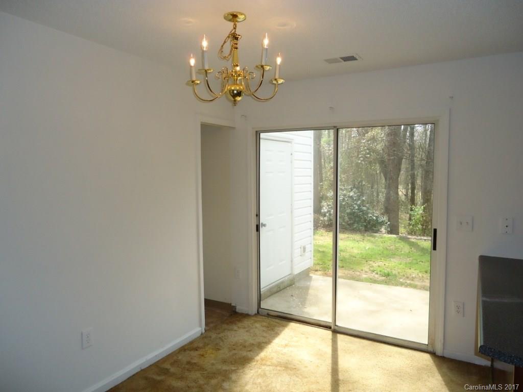 Maple Crest - Residential