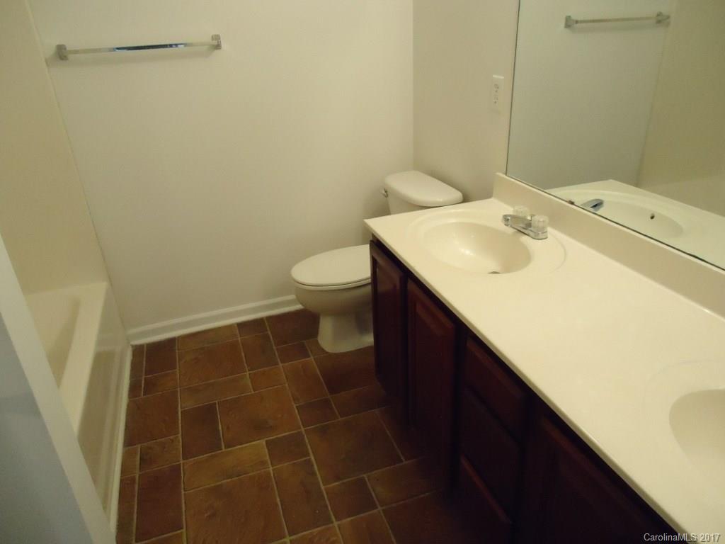 Maple Crest - Residential