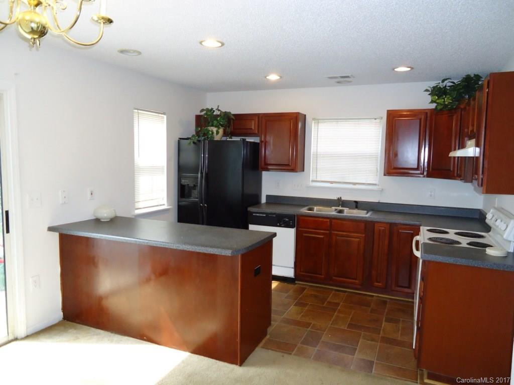 Maple Crest - Residential