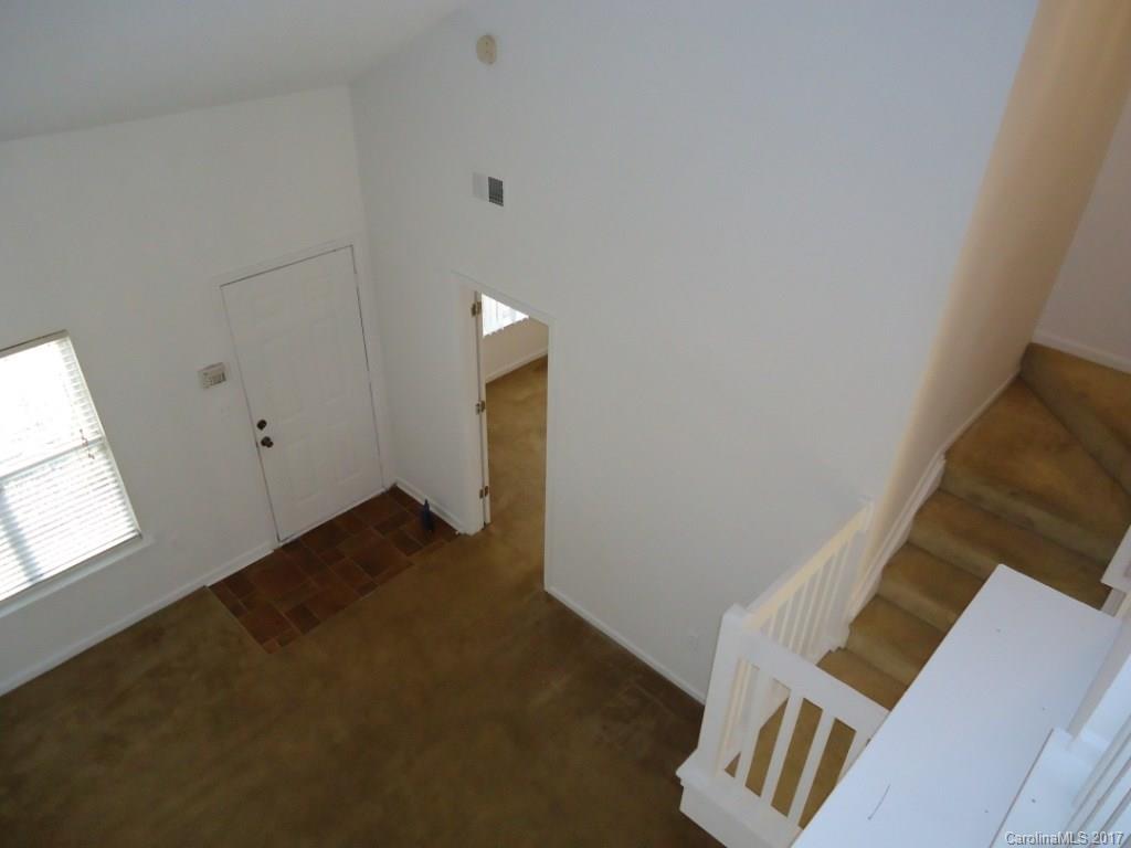 Maple Crest - Residential