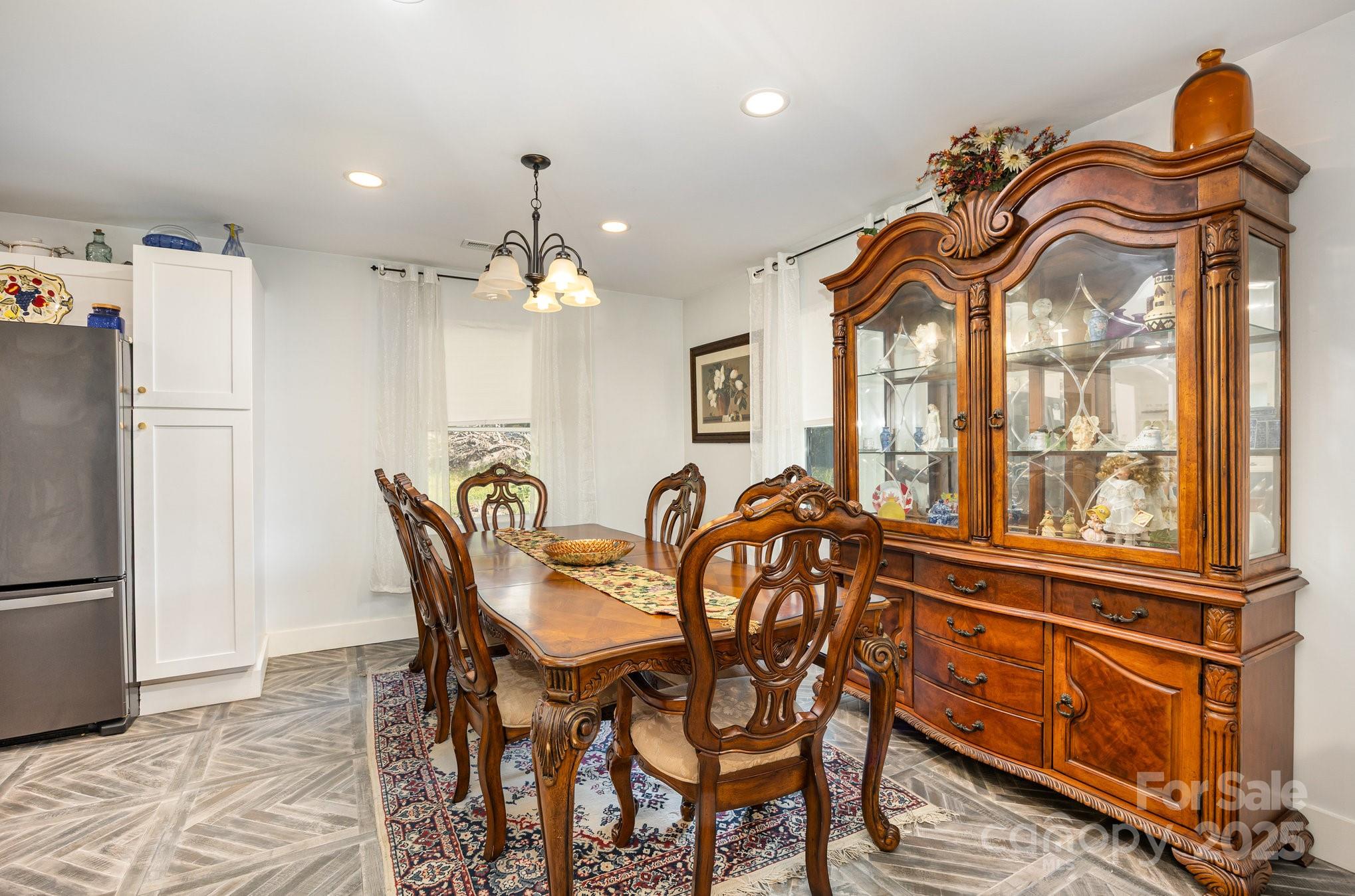 1612 Mooresville Road