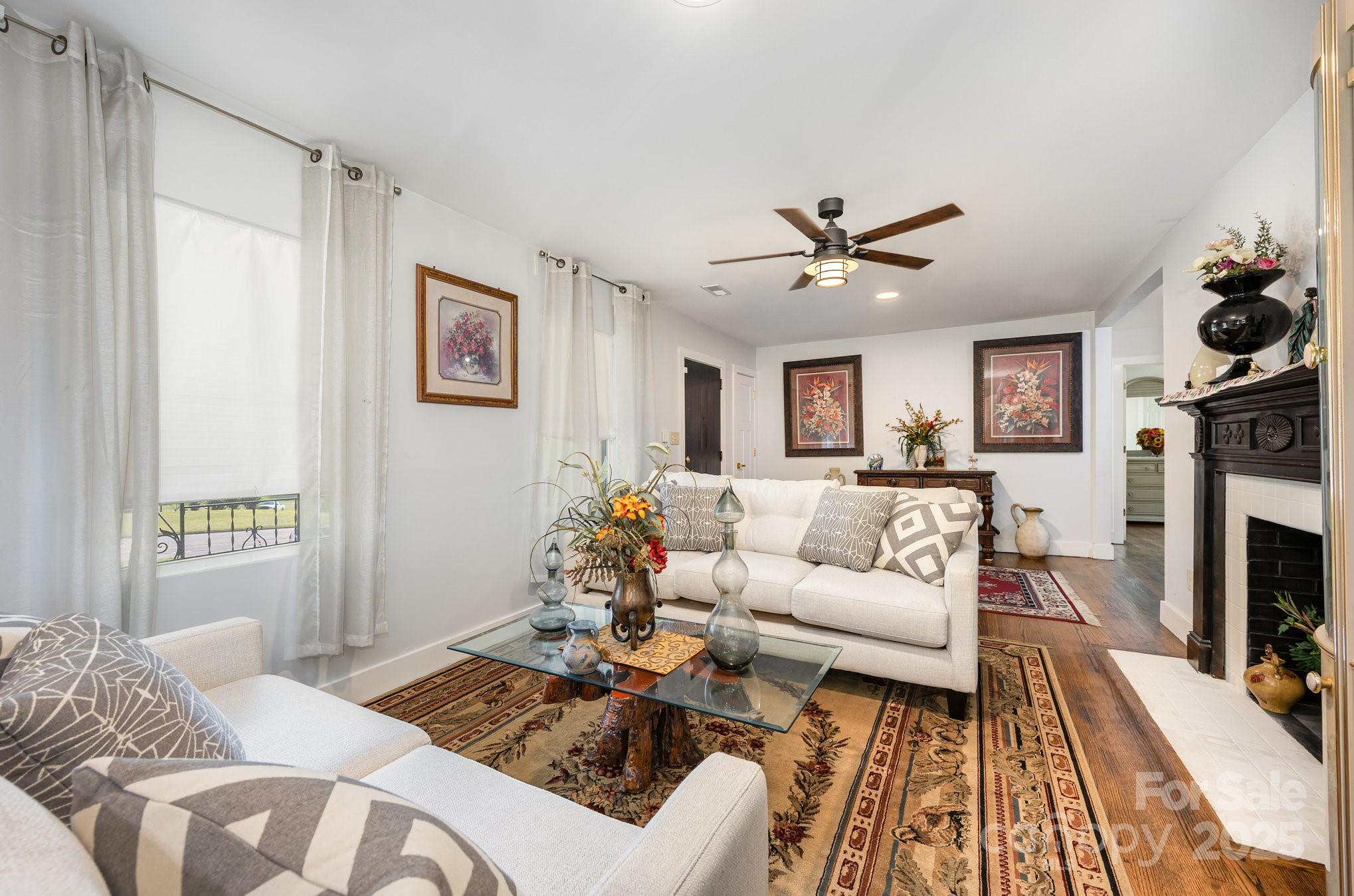 1612 Mooresville Road