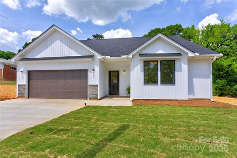 3300 Travis Lane NW Concord NC 28027
