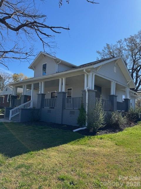 806 4th Street Drive NW