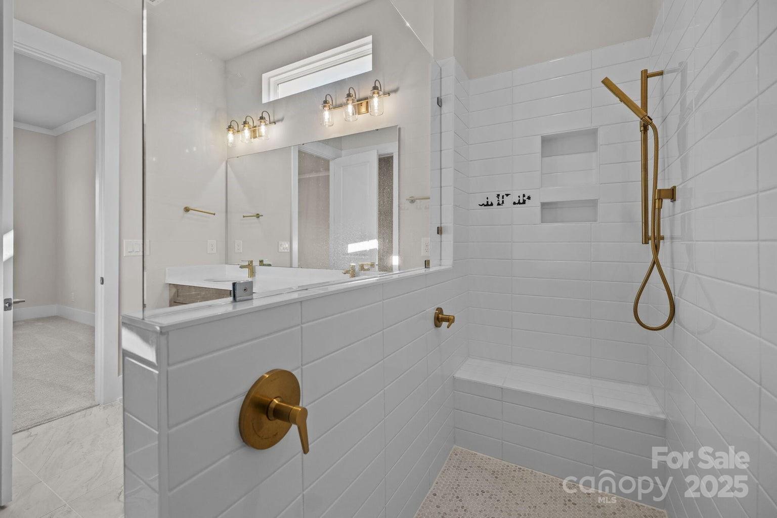 1189 Pinecone Avenue