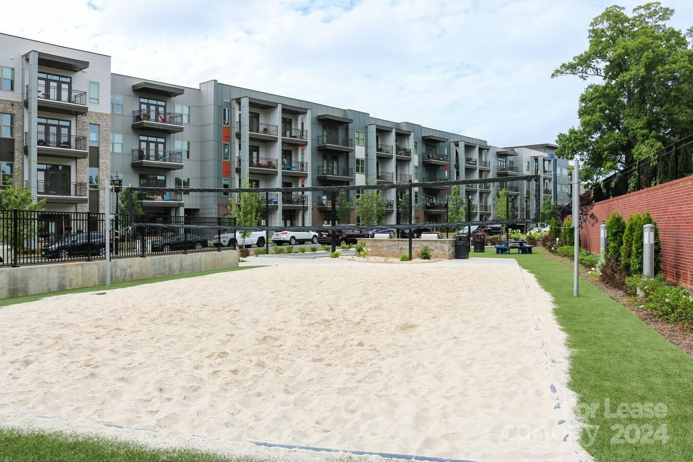 Charlotte, North Carolina 28205, United States, 1 Bedroom Bedrooms, ,1 BathroomBathrooms,Residential,Active,62880